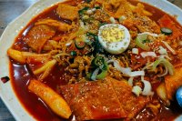 Gochujang is de nieuwe chili-olie en zo gebruik je het