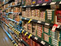 Je eiwitrijke snack is duurder, niet gezonder