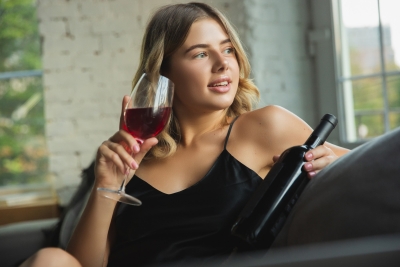 Is een glas wijn écht goed voor je hart?